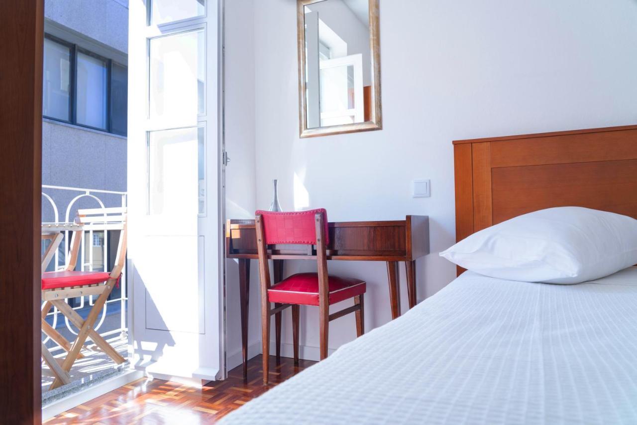 Hotel Terra Linda เวียนา โด กัสเตโล ภายนอก รูปภาพ